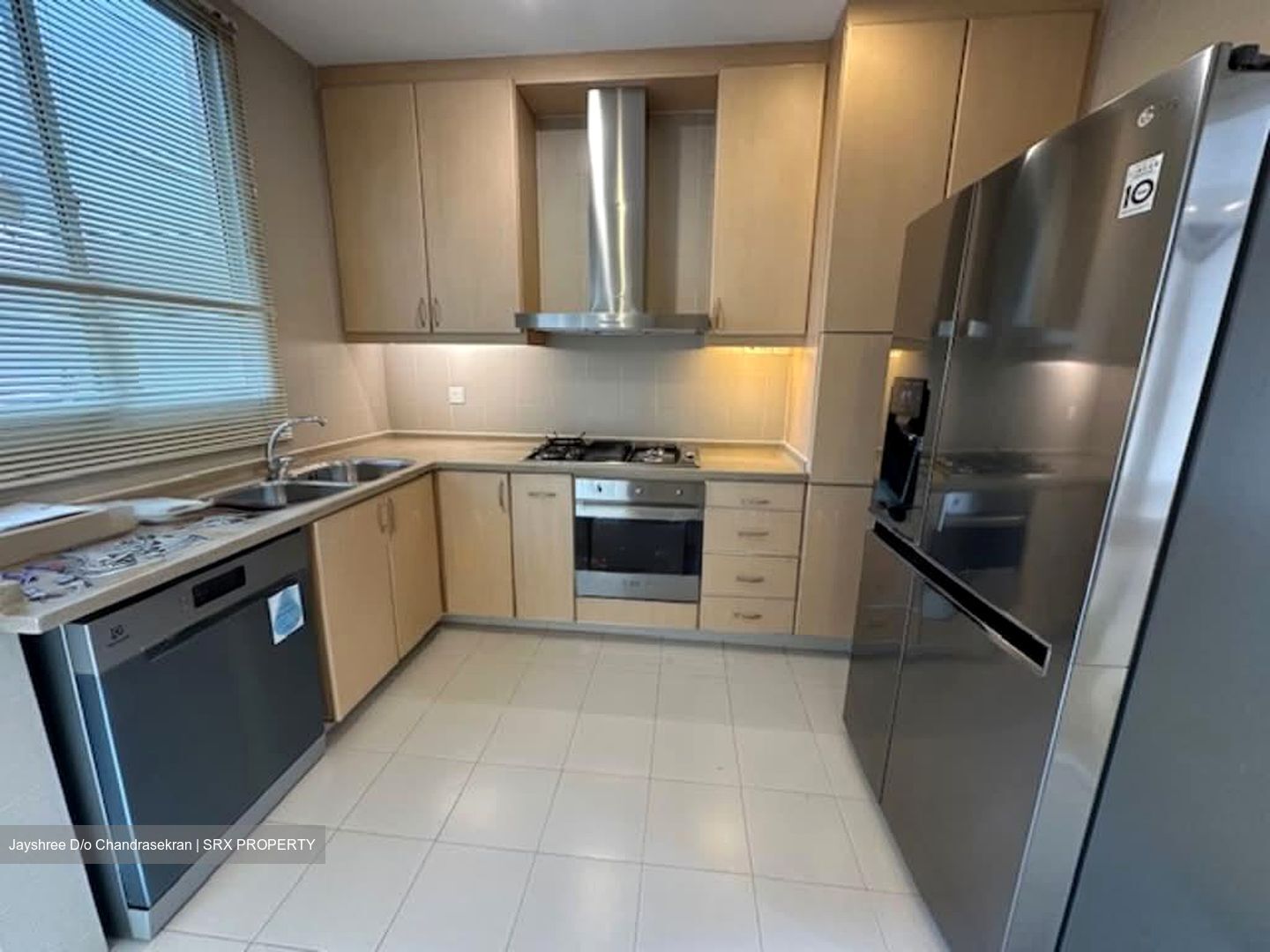 Villa Delle Rose (D10), Condominium #538956461